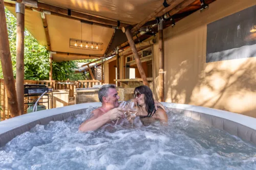 Huuraccommodatie(s) - Chalet Luxury Spa Clim 7Pers - image n°8 - Camping Aloha Plage****