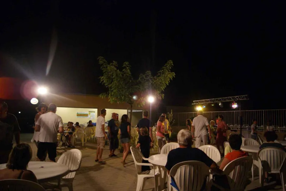 Camping La Rouvière Les Pins