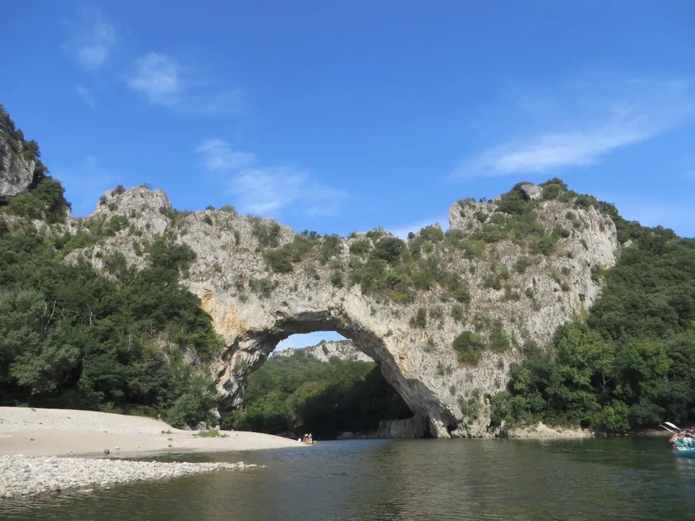 Camping La Rouvière Les Pins