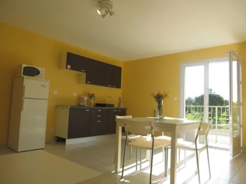 Mietunterkunft - Wohnung 52M² - image n°5 - Camping La Rouvière Les Pins