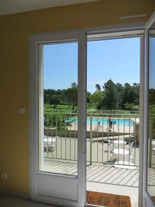 Mietunterkunft - Wohnung 52M² - image n°2 - Camping La Rouvière Les Pins