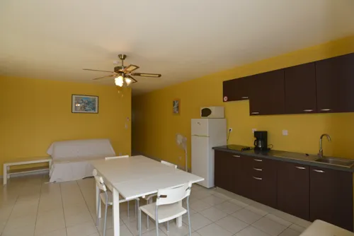 Mietunterkunft - Wohnung 52M² - image n°9 - Camping La Rouvière Les Pins