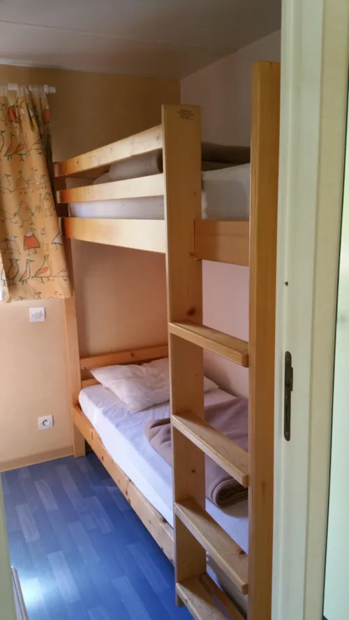 Mietunterkunft - Mh Louisiane 3 Ch Zimmer Klimaanlage + Tv - image n°4 - Camping LE CARPENTY