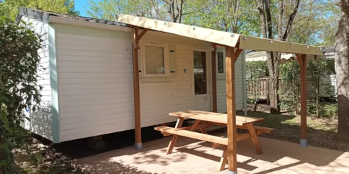 Mietunterkunft - Mh 4 Pers. Le Rétro + Terrasse - image n°4 - Camping LE CARPENTY