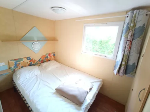 Mietunterkunft - Mh 4 Pers. Le Rétro + Terrasse - image n°7 - Camping LE CARPENTY