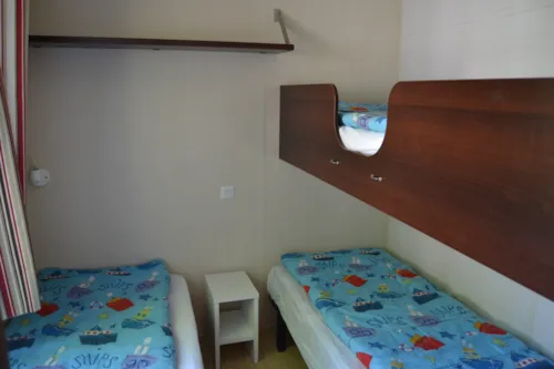 Mietunterkunft - Mobil Home O'hara 5 Personnes Grand Confort Clim - image n°2 - Camping Le Casque Roi