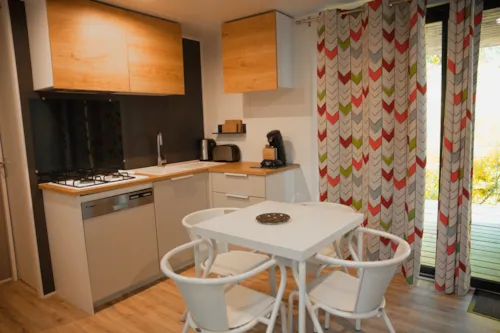 Location - Cabane D'arc - 32M² - 3 Chambres - image n°3 - Rives d'Arc -  Hôtel de plein air