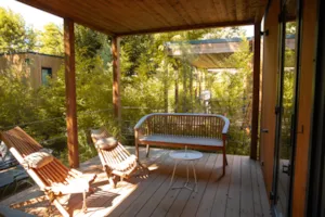 Locatif - Cabane d'Arc Premium - 33m² - 2 chambres - Rives d'Arc -  Hôtel de plein air