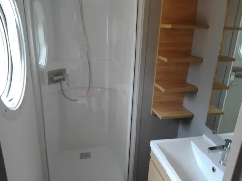 Location - Mobilhome Premium Climatisé 2 Chambres D - image n°5 - Camping Castanhada