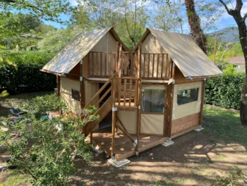 Accommodation - Canvas And Wooden Hut - 2 Bedrooms - - Camping Castanhada