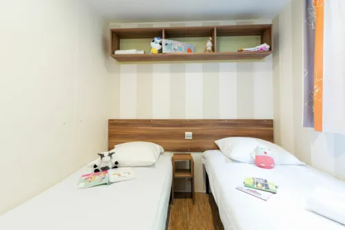 Huuraccommodatie(s) - Stacaravan 2 Slaapkamers *** - image n°6 - Camping Sandaya La Roubine