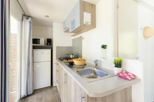 Huuraccommodatie(s) - Stacaravan 2 Slaapkamers *** - image n°5 - Camping Sandaya La Roubine