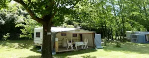 Emplacement - FORFAIT EMPLACEMENT CAMPING - Camping Les Acacias