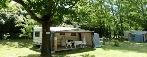 Pitch - Package : Pitch - image n°1 - Camping Les Acacias