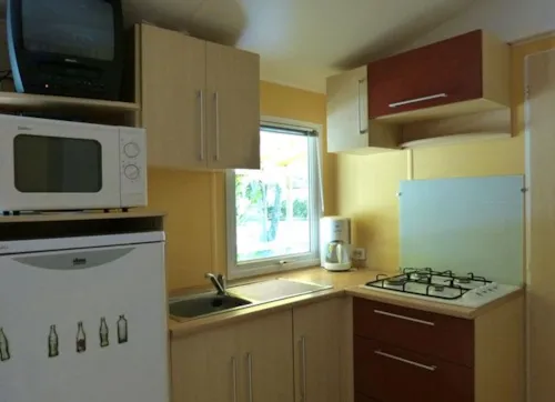 Accommodation - Mobile-Home 3 Bedrooms - image n°3 - Camping Les Acacias