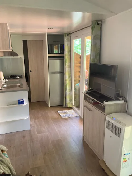 Location - Mobil Home 2 Chambres Evo Premium 29 - image n°3 - Camping Les Acacias