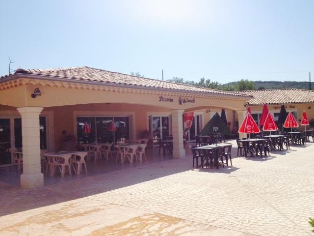 Camping Le Sous-Bois Ardèche — Photo 7