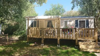 Mietunterkunft - Mobilheim Sous Bois Trigano 3 Schlafzimmer + Klimaanlage - Camping Le Sous-Bois Ardèche