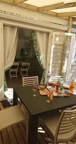 Location - Mobile Home Sous Bois  Trigano  3 Ch + Clim - image n°10 - Camping Le Sous-Bois Ardèche