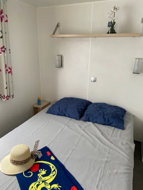 Huuraccommodatie(s) - Stacaravan Ibie 29M² Ti 2 Slaapkamers, - image n°6 - Camping Le Sous-Bois Ardèche