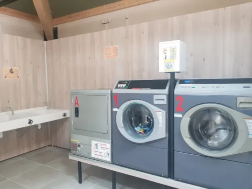 Emplacement - Forfait Emplacement + Véhicule - image n°6 - Camping Le Sous-Bois Ardèche