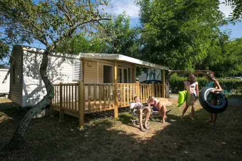 Location - Mobil Home Avec Sanitaires 2 Chambres - image n°1 - Camping Le Pont de Maisonneuve