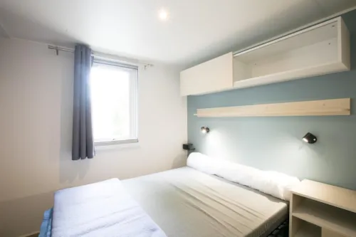 Location - Mobil Home Avec Sanitaires 2 Chambres - image n°2 - Camping Le Pont de Maisonneuve