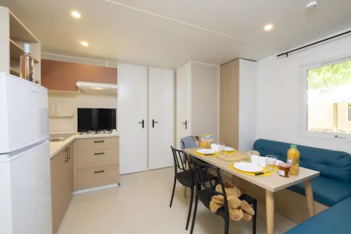 Huuraccommodatie(s) - Stacaravan Met Badkamer 3 Slaapkamers - image n°2 - Camping Le Pont de Maisonneuve