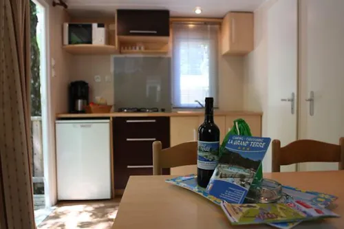 Mietunterkunft - Mobilheim 1 Zimmer Standard - image n°4 - Camping La Grand'Terre