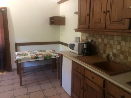 Huuraccommodatie(s) - Gîte 4/6 Places - image n°2 - CAMPING LA DROBIE