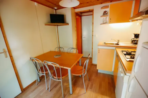 Location - Chalet Eden - image n°2 - Ushuaïa Villages - Camping Les Cruses ***