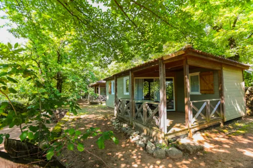 Accommodation - Chalet Rêve 2 Bedrooms Air-Conditioning - image n°2 - Ushuaïa Villages - Camping Les Cruses ***
