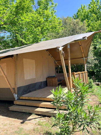 Lodge tent 25m²