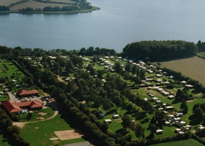 Komfortcamp KlüthseeCamp und Naturcamp Seeblick - image n°40 - UniversalBooking