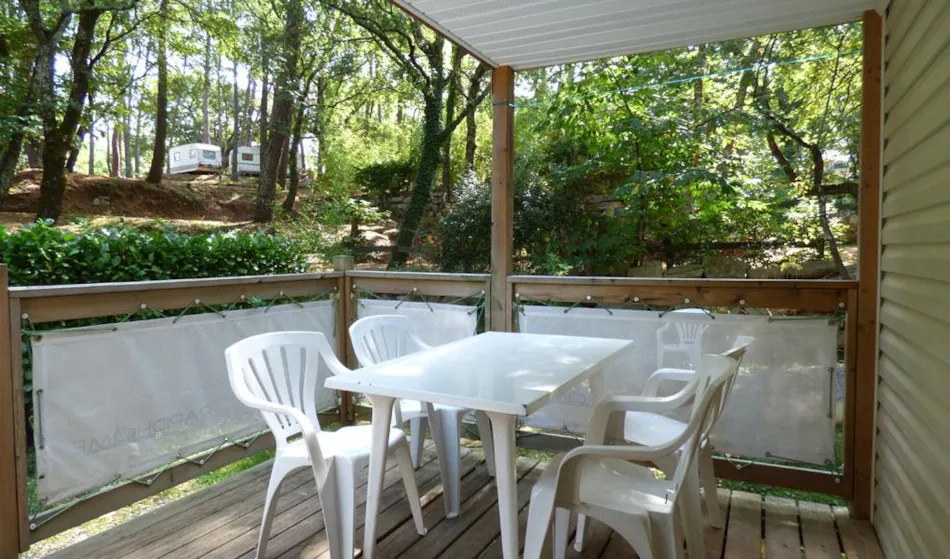 Camping les Blaches Locations