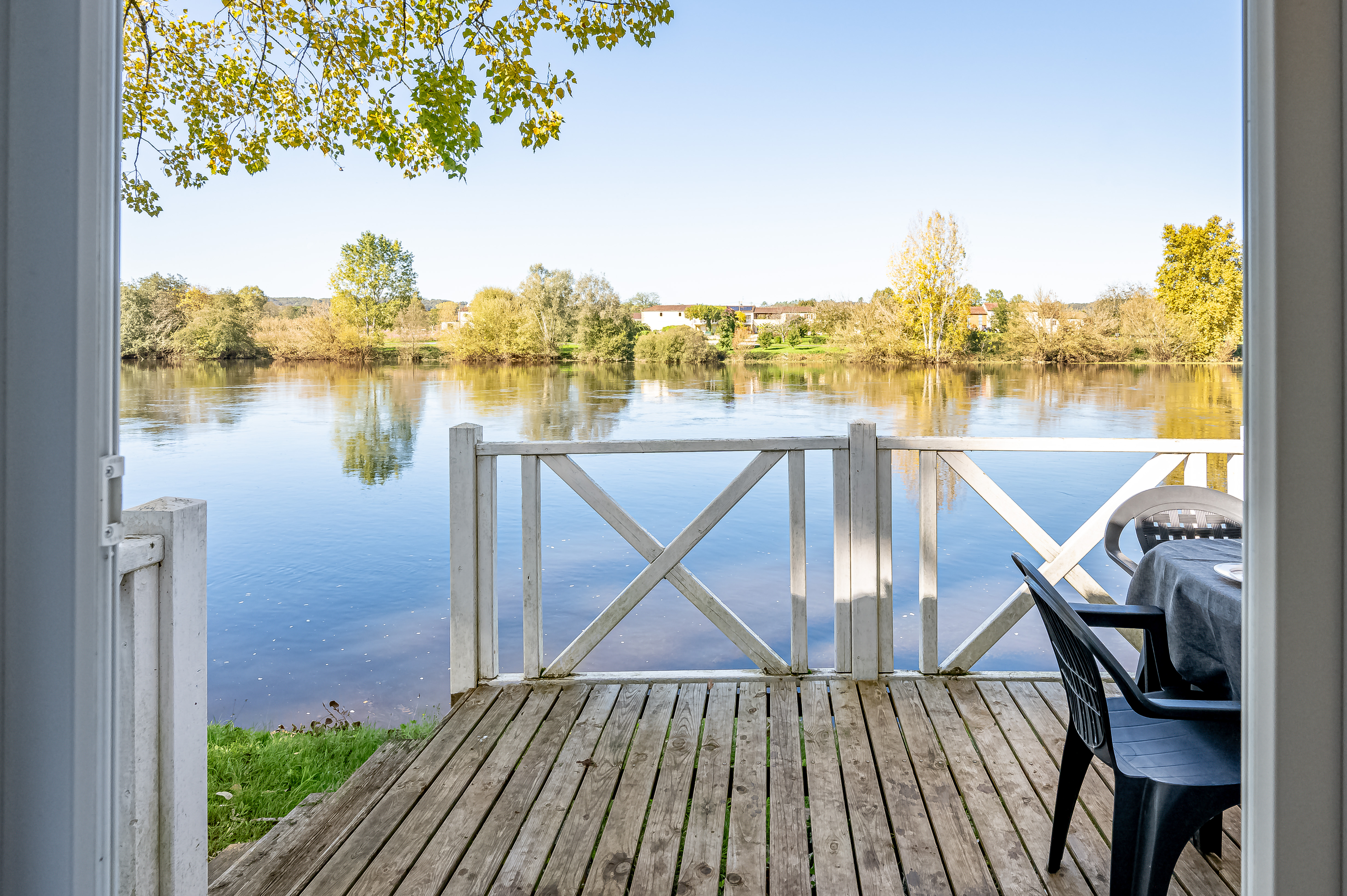 Accommodation - Mobil-Home 2 Bedrooms On Riverbank With Air Co  (29 M²) N°0 To 2 - Camping Les Bö-Bains ****