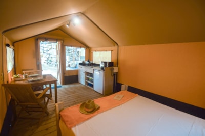 Montgrí Tent — 3