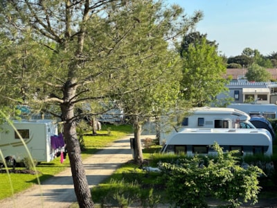 Pitch: camping-car — 4