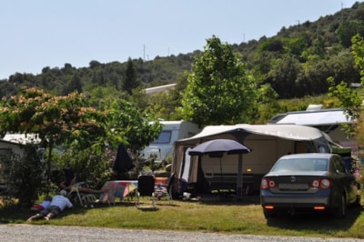 Pitch +car + 2 people (optional electricity) — 8