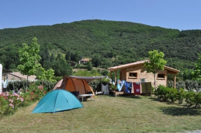 Pitch + 2 people + Private toilet. + electricity — 4