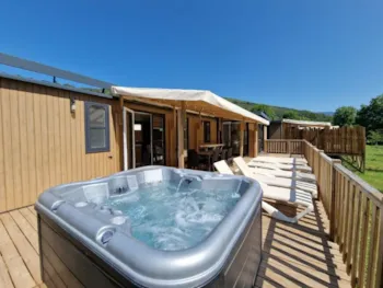 Mietunterkunft - Premium - Les Gorges De Colombières - 61 M2 - 4 Schlafzimmer - 3 Badezimmer - Spa - Sonntag - Camping Les Cerisiers du Jaur