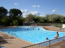 Bathing Camping La Rouveyrolle - Berrias Et Casteljau