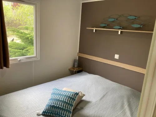 Huuraccommodatie(s) - Stacaravan Ubrieux 3 Slaapkamers - image n°9 - Domaine de la Gautière