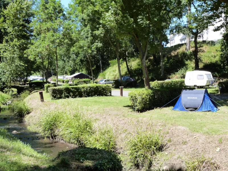 Forfait Randonneur : Tente + Vélos Sans Électricité