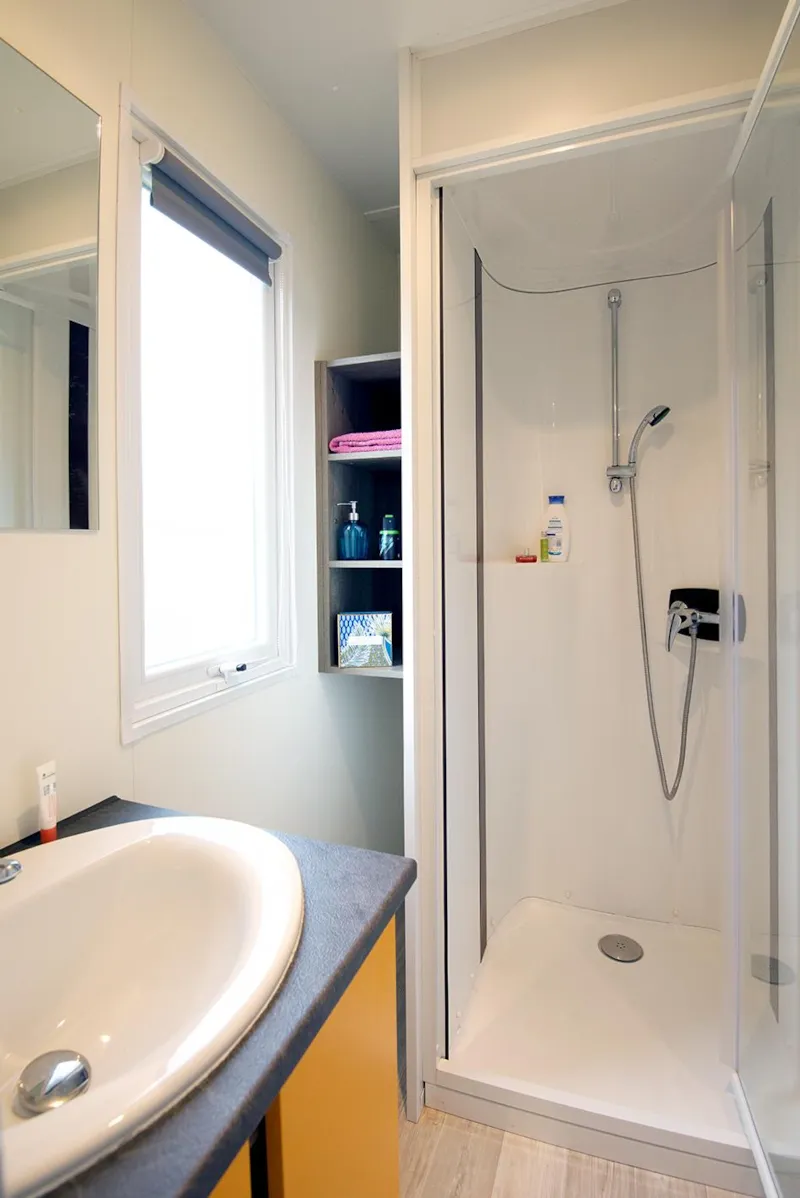 Mobil-Home Premium 29M² - 2 Chambres + Terrasse Couverte + Lave-Vaisselle