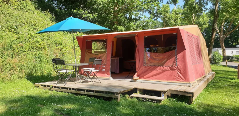 Location - Bungalow  Evasion Toilé Standard 26M² / 2 Chambres - Terrasse 8M² (Sans Sanitaires) - Flower Camping des Vallées