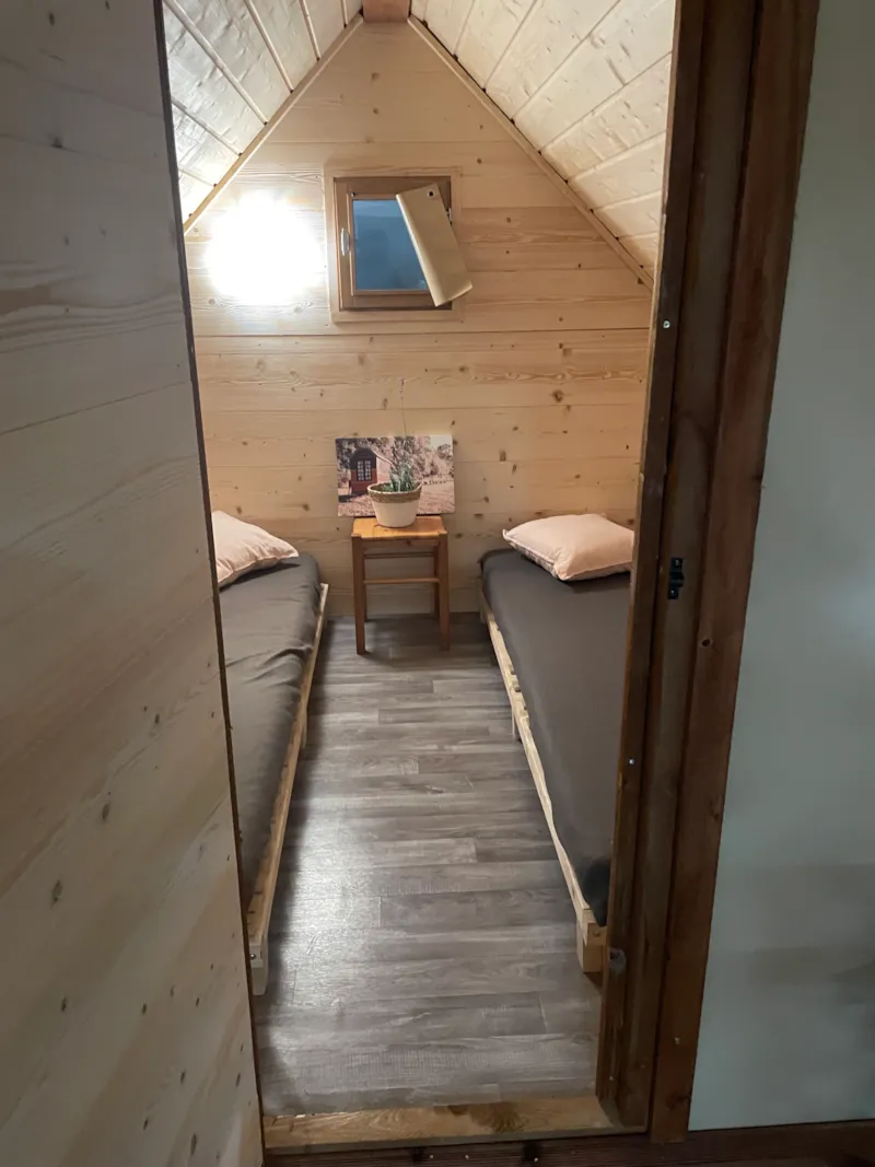 Tente Lodge Rando Sur Pilotis, 5,7M² 1 Chambre Avec Terrasse Sans Sanitaire Et Cuisine