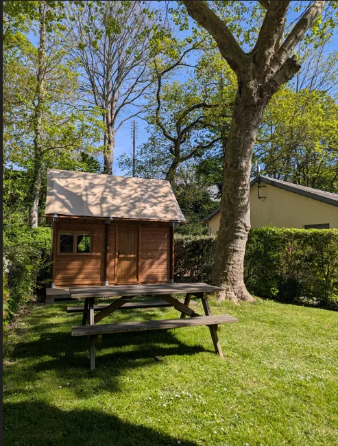 Bivouac 11M²- Chambre En Mezzanine - Sanitaires Communs À Proximité