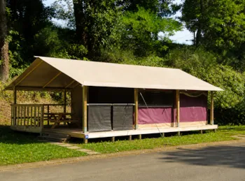 Mietunterkunft - Zeltbungalow Freeflower - 2 Schlafzimmer - Überdachte Terrasse - Sanitäranlagen In Der Nähe - Flower Camping des Vallées