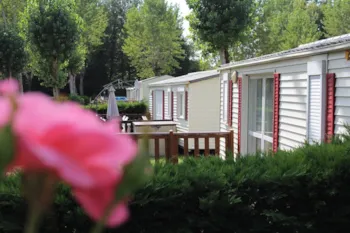 Camping L'Étang Bleu - MyCamping